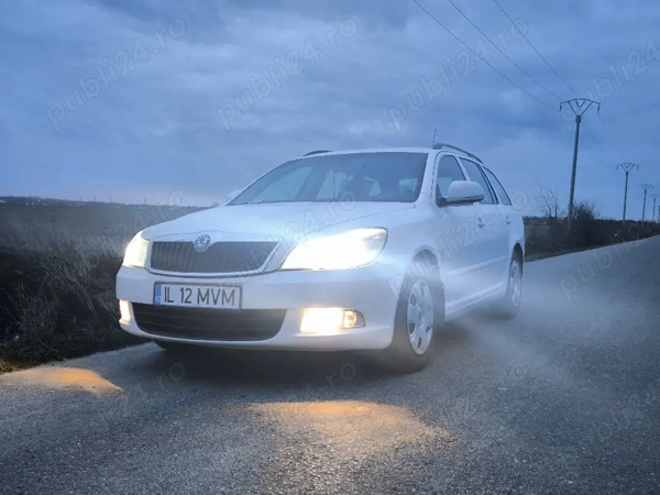 SKODA Octavia 2010 — imagine 2