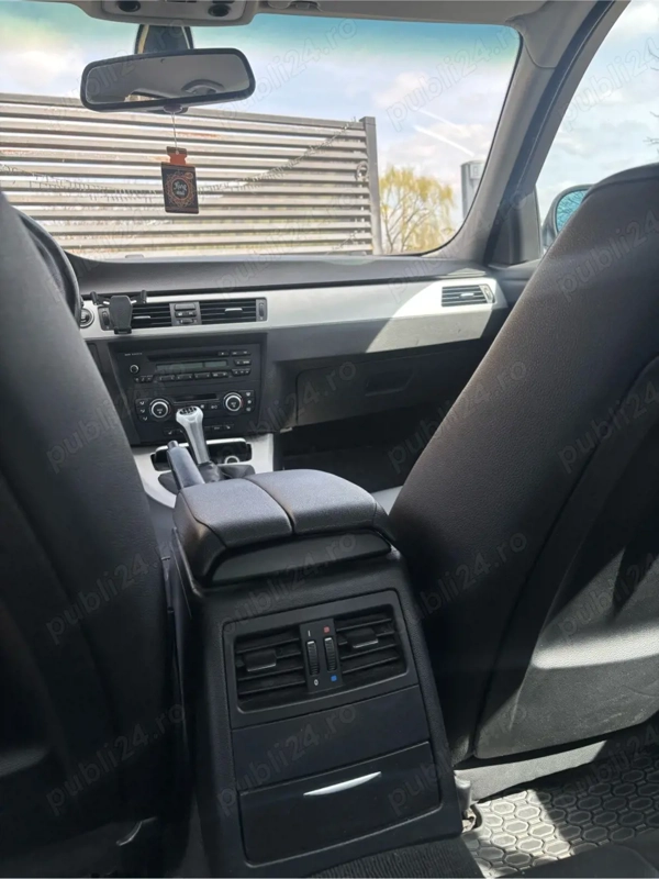 BMW 3 Series 2009 — imagine 8
