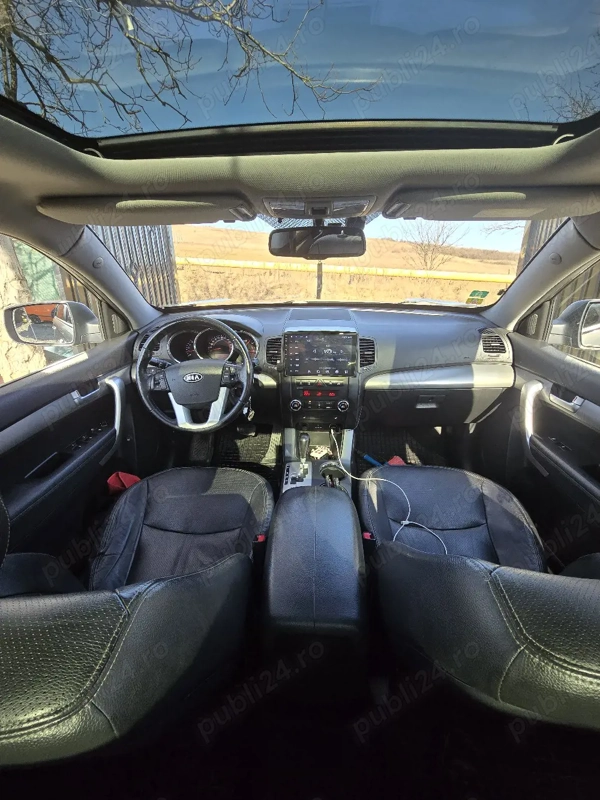 KIA Sorento 2010 — imagine 3