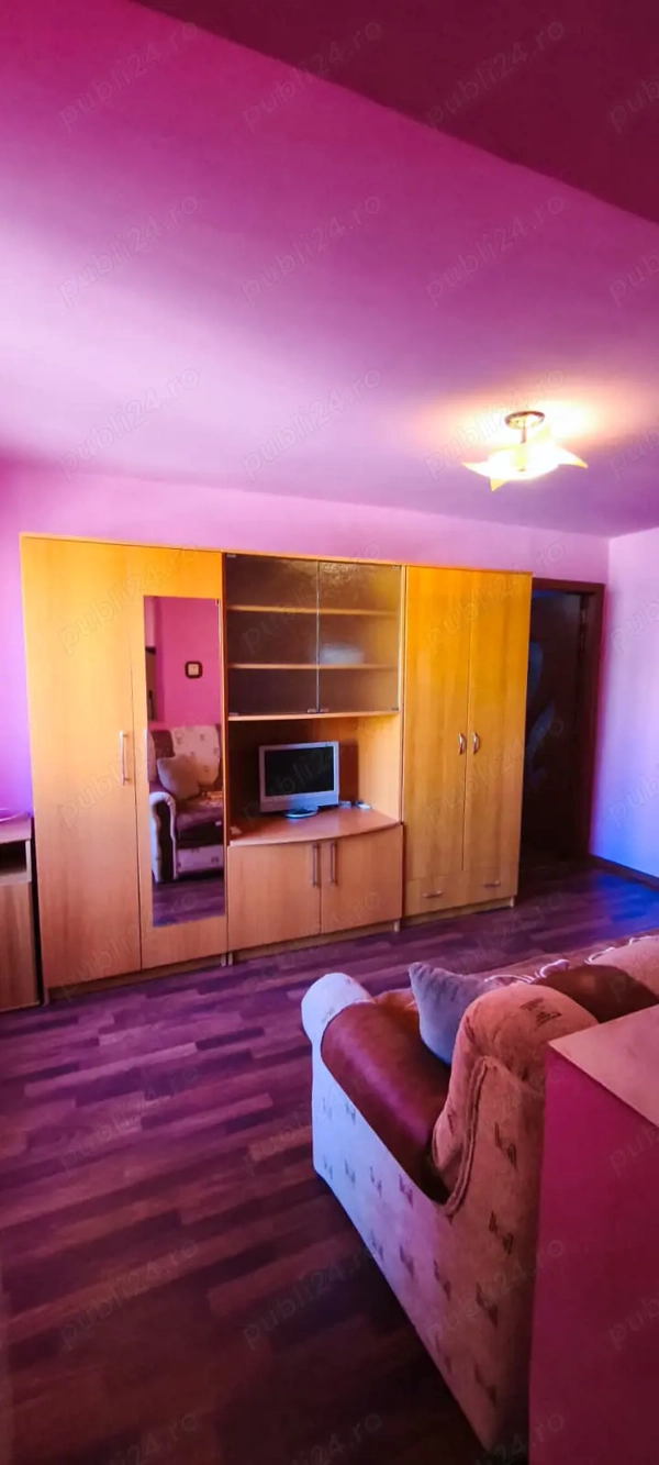 Apartament 2 camere etaj 3 — fotografia 3