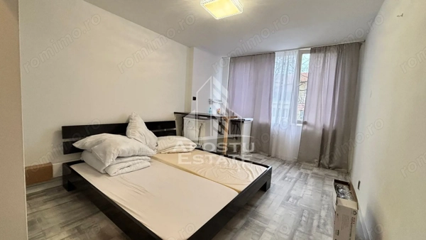 Garsoniera de vanzare in zona Sagului, Timisoara, bloc de apartamente — fotografia 1