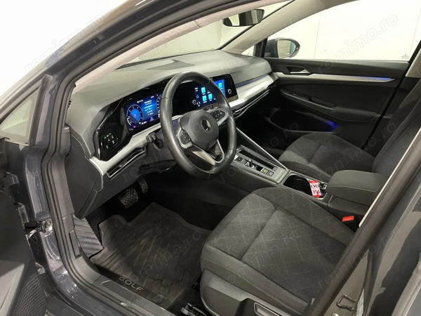VOLKSWAGEN Golf 2021 — imagine 5