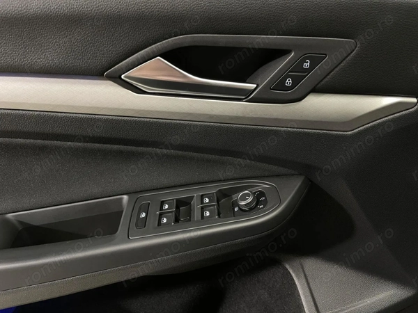 VOLKSWAGEN Golf 2021 — imagine 19