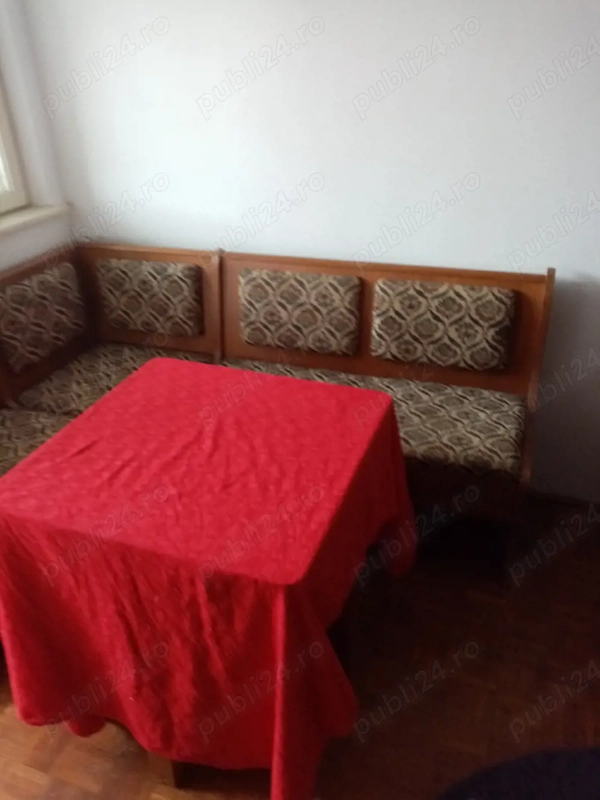 inchiriez garsoniera — fotografia 3