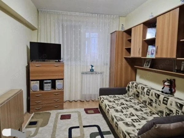 Vanzare Apartament 3 Camere Decomandat Bd.Ctin.Brancoveanu — fotografia 3