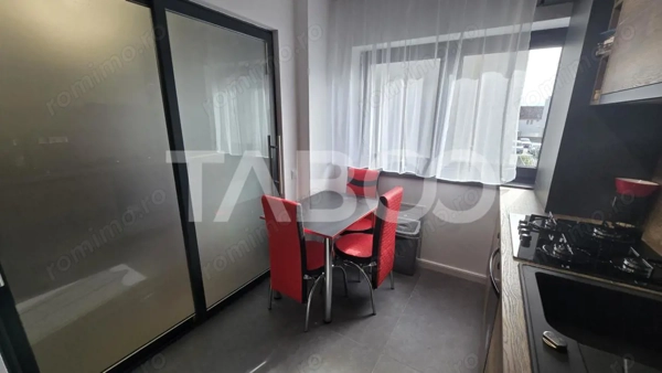 Apartament de vanzare 54mp 3 camere decomandate in zona Selimbar Sibiu — fotografia 3