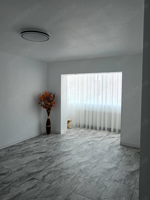 Vând apartament 2 camere decomandat renovat nou