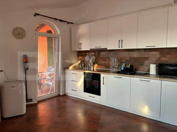 Apartament cu 3 camere de vanzare, 117 mp, strada Baritiu — fotografia 3
