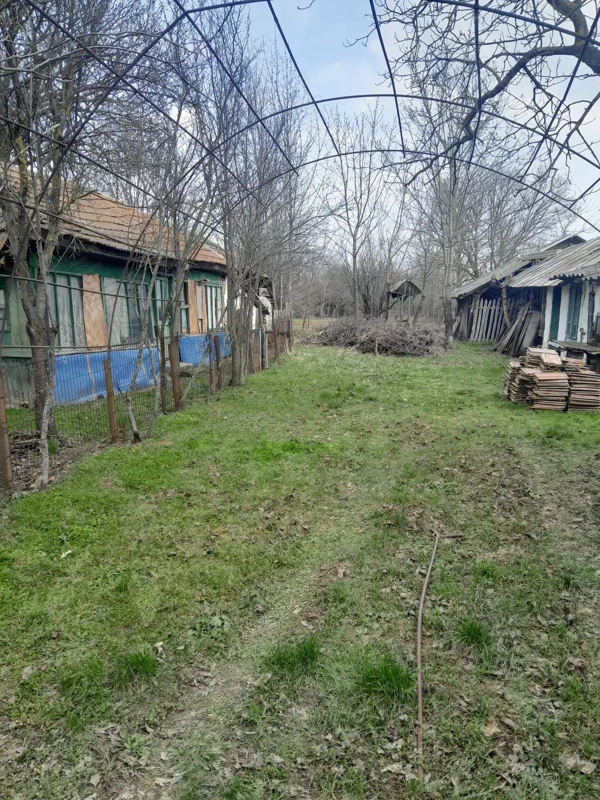 Casă de vânzare cu teren suprafață 5000 m