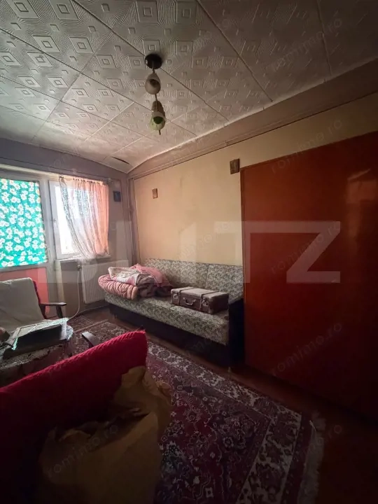Apartament 2 camere, renovabil , 50 mp, zona Kaufland — fotografia 3
