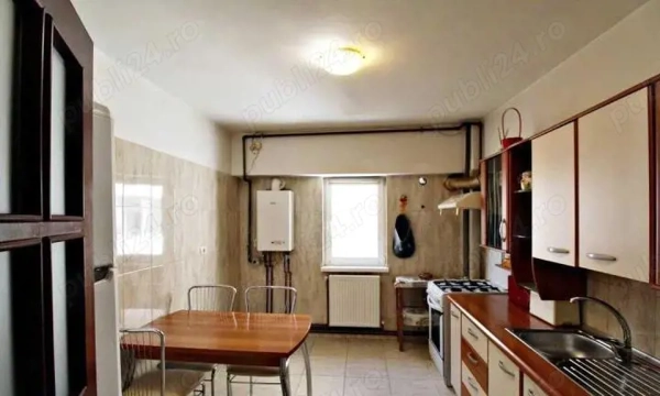 Tomis 1 apartament decomandat — fotografia 1