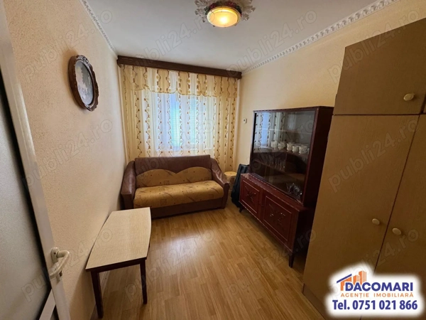 Apartament 3 camere de vânzare în Micro 17, comision 0 pentru cumpărător! — fotografia 2