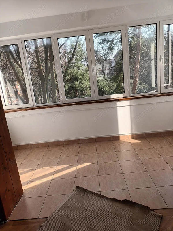 Apartament cu 3 camere + garaj din cărămidă+ boxă — fotografia 3