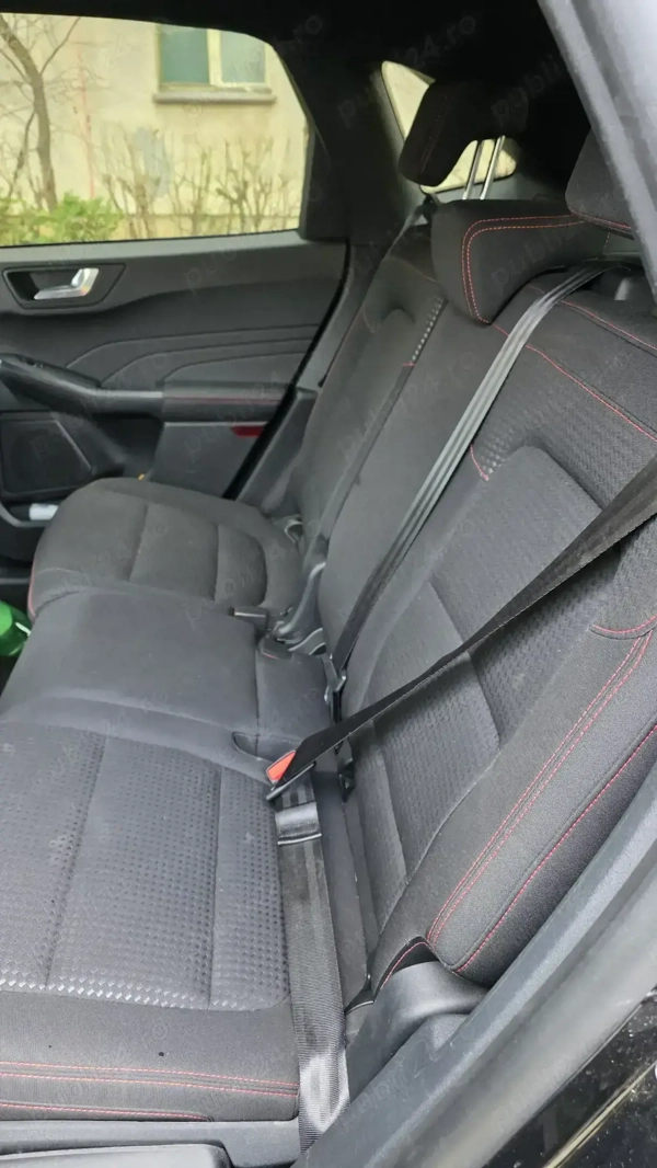 FORD Kuga 2022 — imagine 9