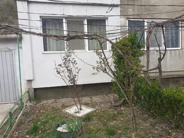 Dau spre Vânzare Apartament Orșova 4 Camre — fotografia 3
