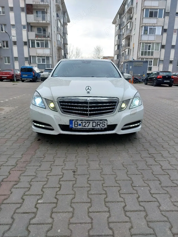 MERCEDES-BENZ E-Class 2011 — imagine 1