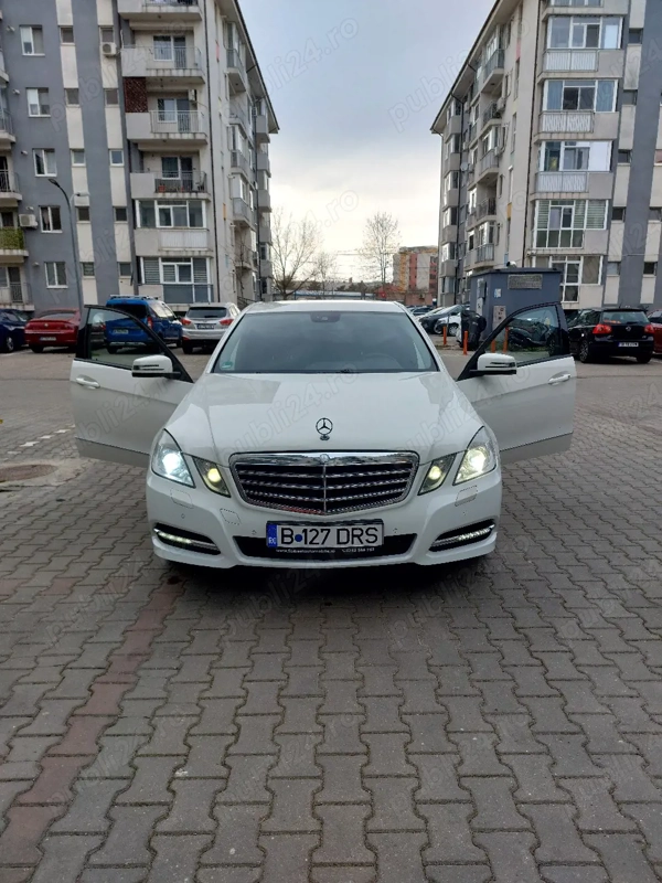 MERCEDES-BENZ E-Class 2011 — imagine 7