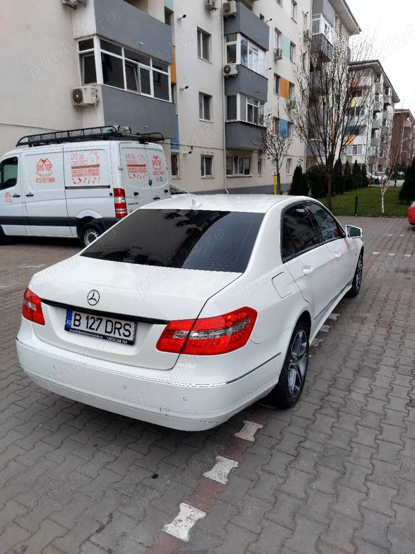 MERCEDES-BENZ E-Class 2011 — imagine 6