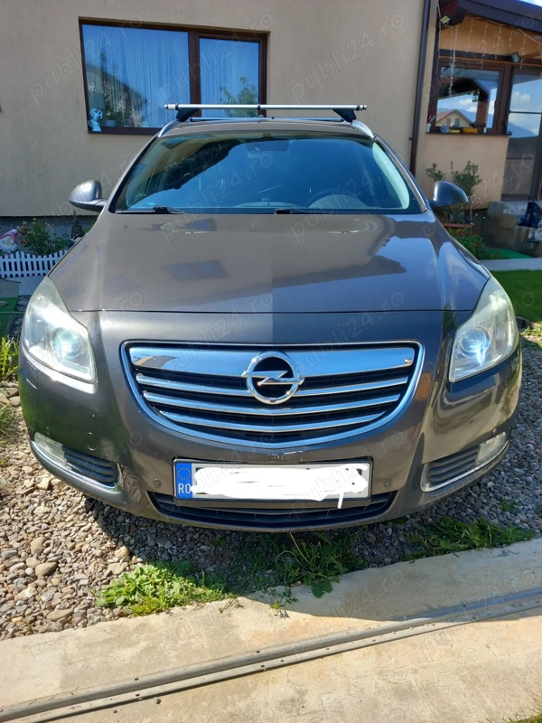 OPEL Insignia 2012