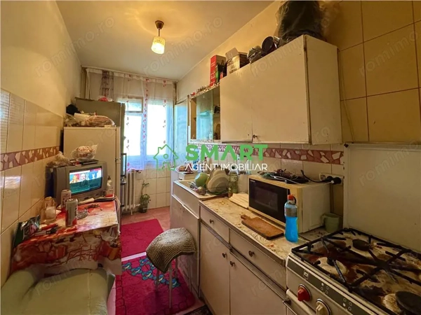 Apartament 2 camere , decomandat. Zona Aurel Vlaicu, Arad — fotografia 3