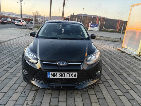 FORD Focus 2013 — imagine 5