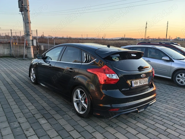 FORD Focus 2013 — imagine 2