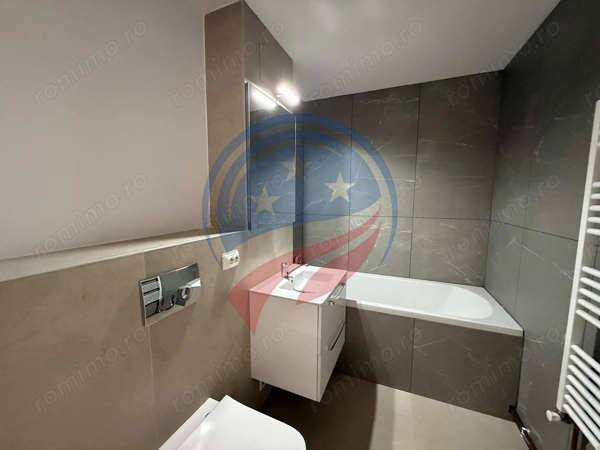 Apartament 4 camere decomandat/1 mai/ ultrafinisat/Craiova — fotografia 1