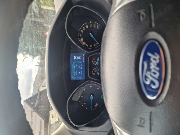 FORD Focus 2013 — imagine 4