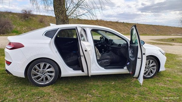 HYUNDAI i30 2018 — imagine 4