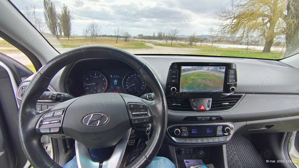 HYUNDAI i30 2018 — imagine 8