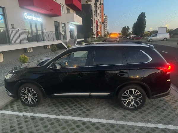 MITSUBISHI Outlander 2019 — imagine 5