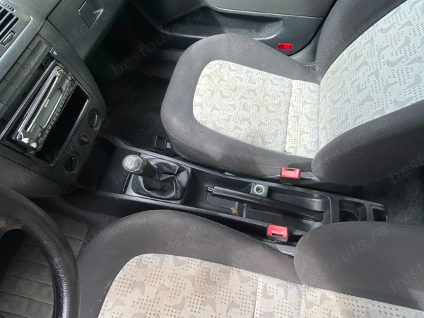 SKODA Fabia 2004 — imagine 4