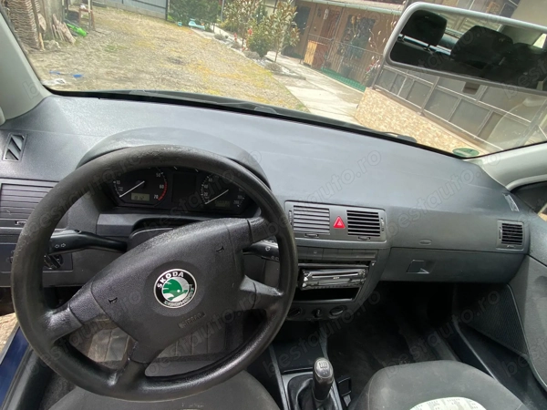 SKODA Fabia 2004 — imagine 3