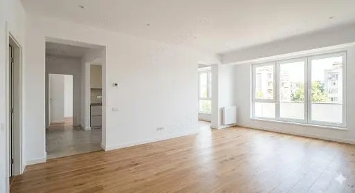 Apartament 3 camere, 38 mp, zona Vest — fotografia 1