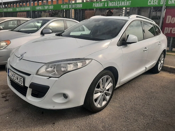 RENAULT Megane 2011 — imagine 4