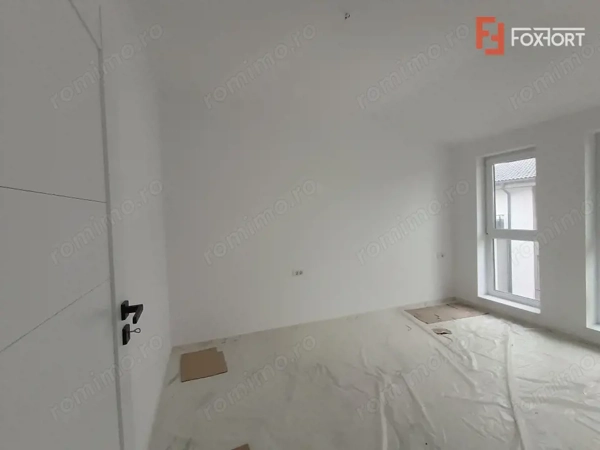 Apartament cu 3 camere de 70 mp, terasa 30 mp in Giroc — fotografia 3