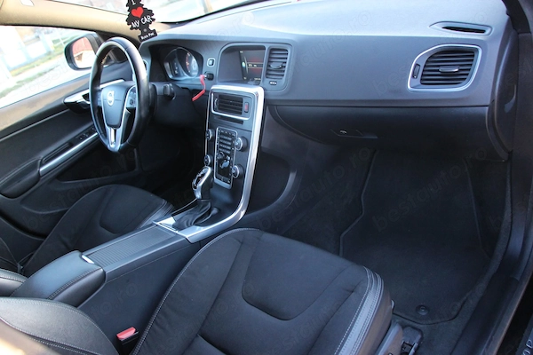 VOLVO S60 2016 — imagine 6