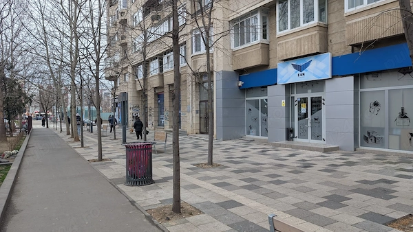 Spatiu comercial de inchiriat - Bdul Decebal
