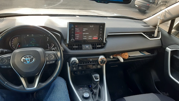 TOYOTA RAV4 2022 — imagine 2