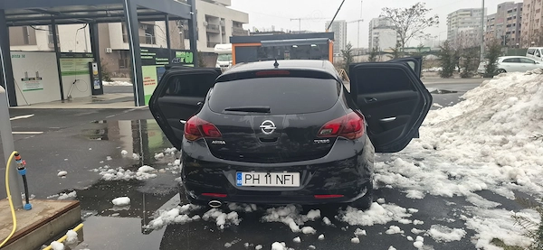 OPEL Astra 2011 — imagine 5
