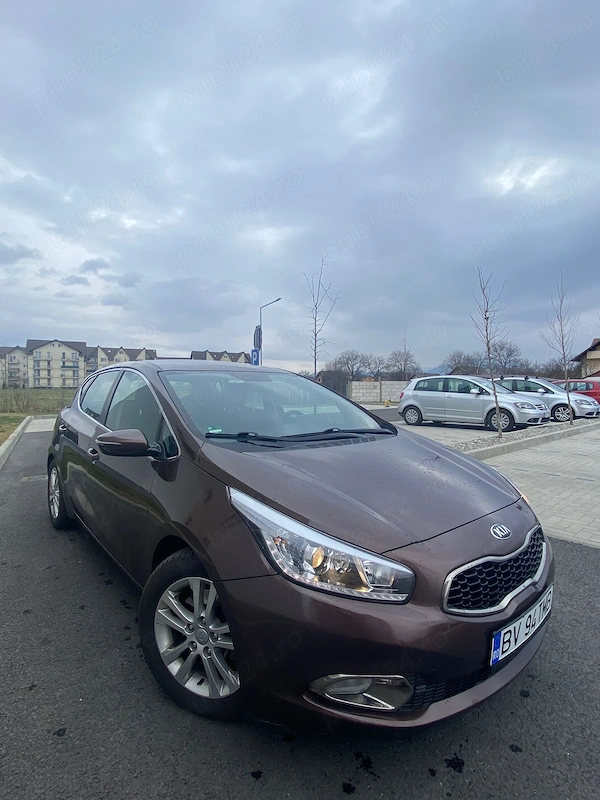 KIA Ceed 2012 — imagine 3