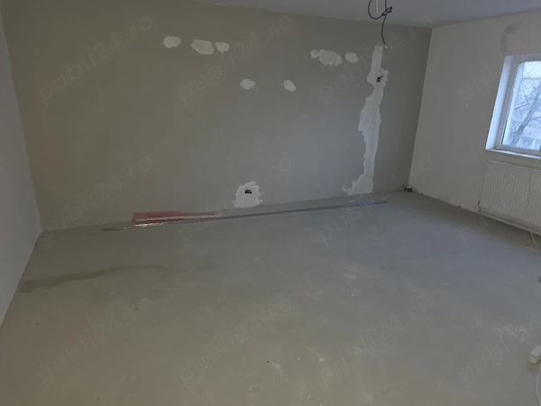 VAND Apartament 3 camere decomandat foarte spatios 75 m2 — fotografia 3