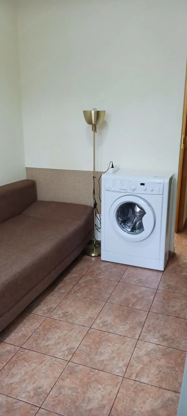 Vand garsoniera — fotografia 3