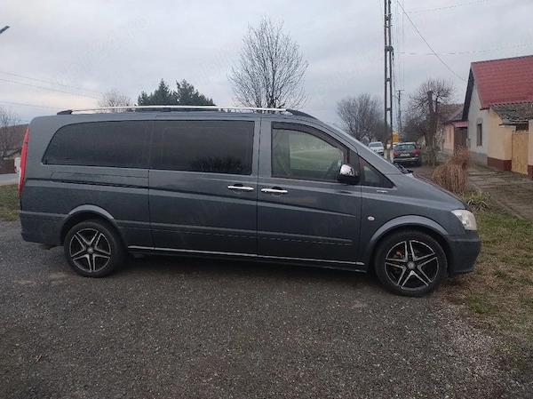 Vand Mercedes Vito 8+1 locuri Urgent