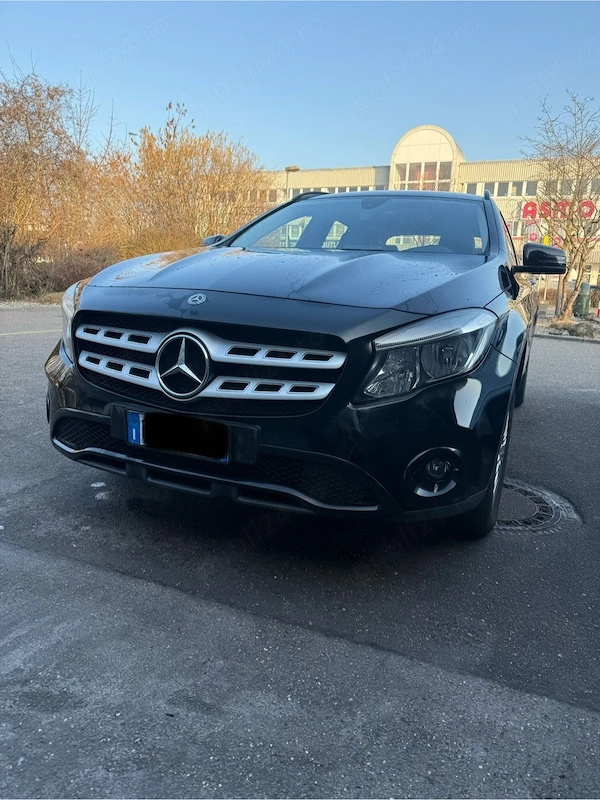 MERCEDES-BENZ GLA 2017 — imagine 2