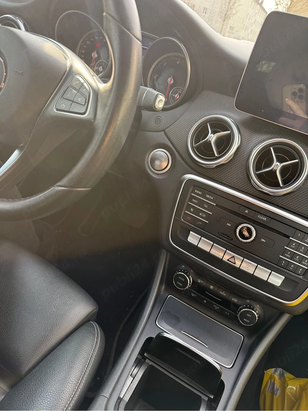 MERCEDES-BENZ GLA 2017