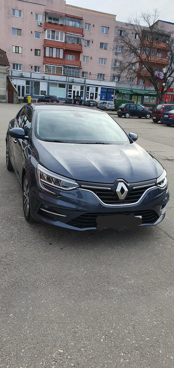 RENAULT Megane