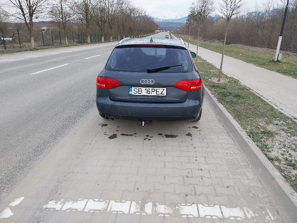 AUDI A4 2009 — imagine 2