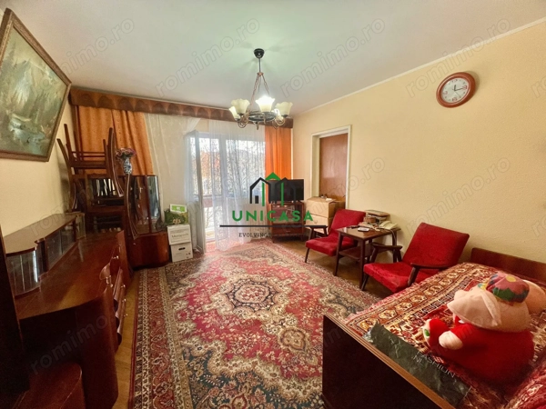 Apartament 3 camere – Zona Traian/Etaj 1 — fotografia 3