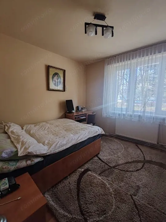Apartament 3 camere | 70 mp | Zonă Sasar – Ideal pentru familie sau investiție — fotografia 3